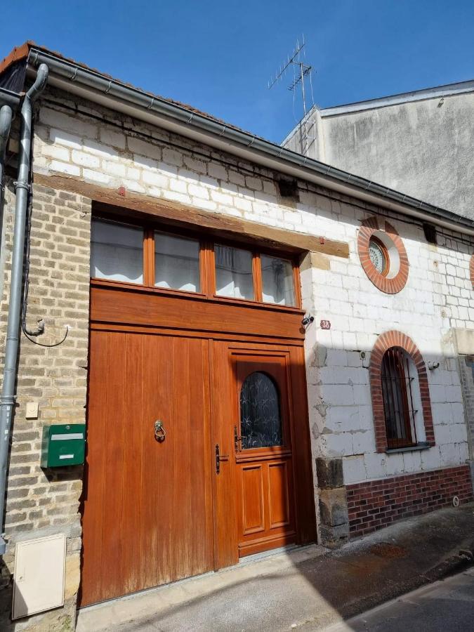 Le Clos Du Lys Chalons en Champagne Exterior photo